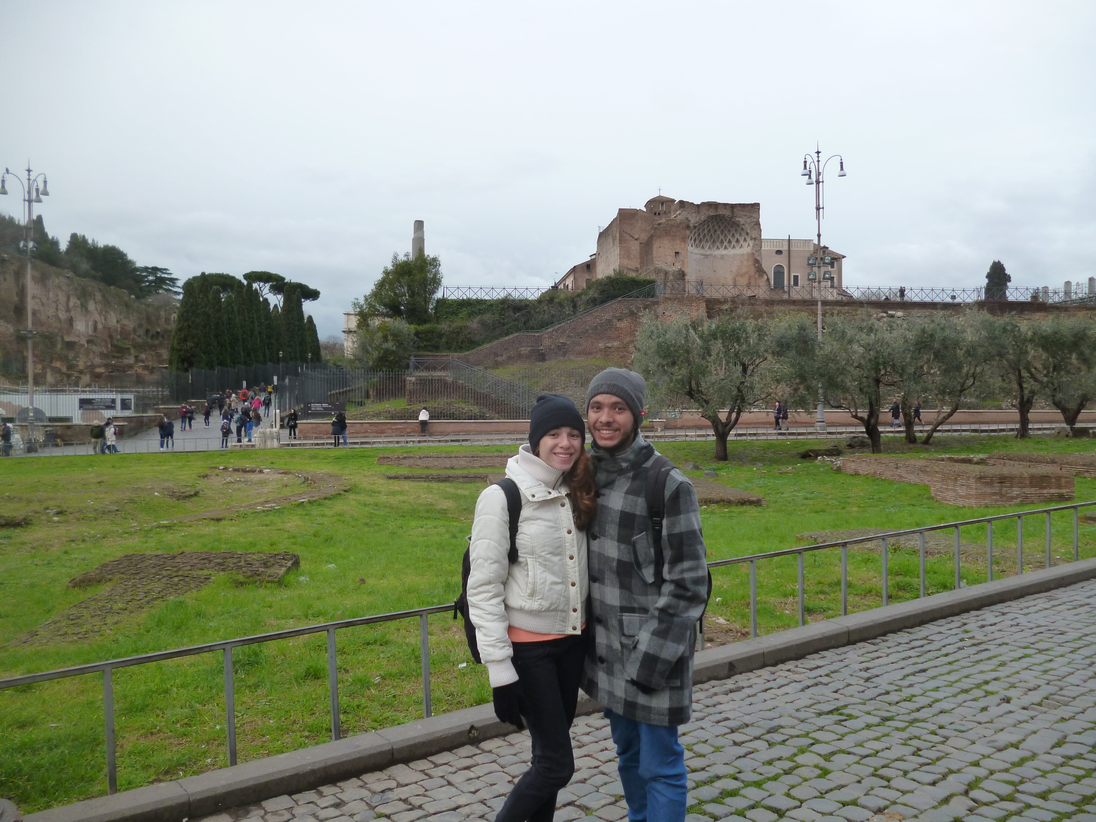 Carol e Tom um dia em Roma