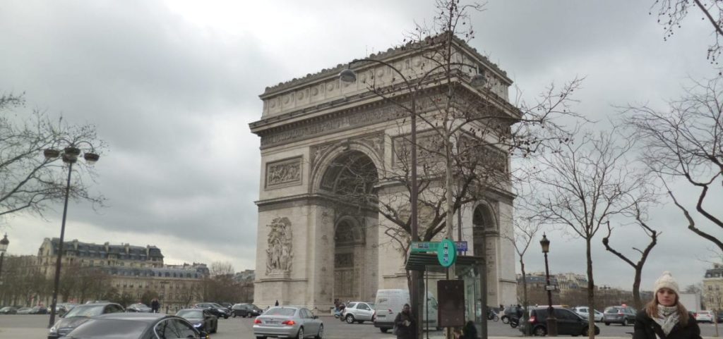 quanto custa três dias em Paris